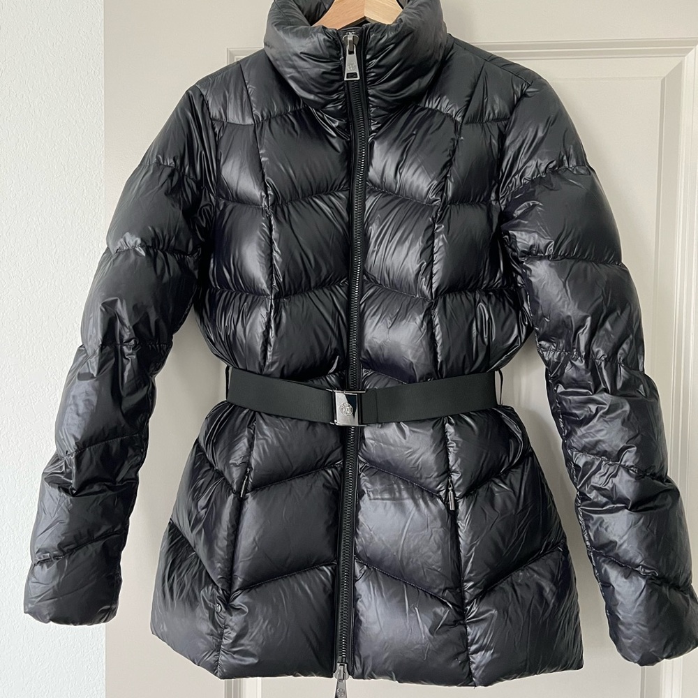 Massimo Dutti down jacket, size s, worn once, like new, feather down, super warm
